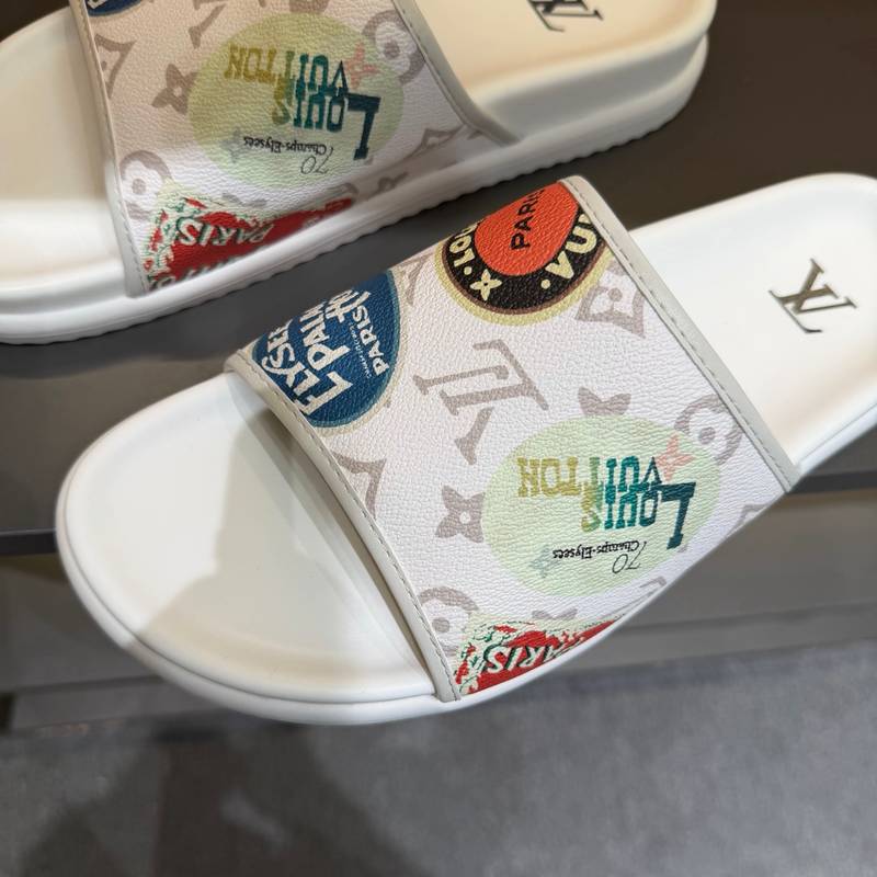 Claquettes Louis Vuitton monogram avec imprimé patchs colorés – semelle confort – Image 8