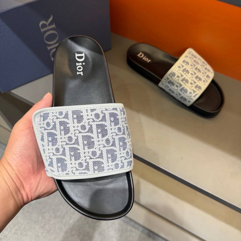 Claquettes Dior en toile monogram – Confort premium et design iconique – Image 11