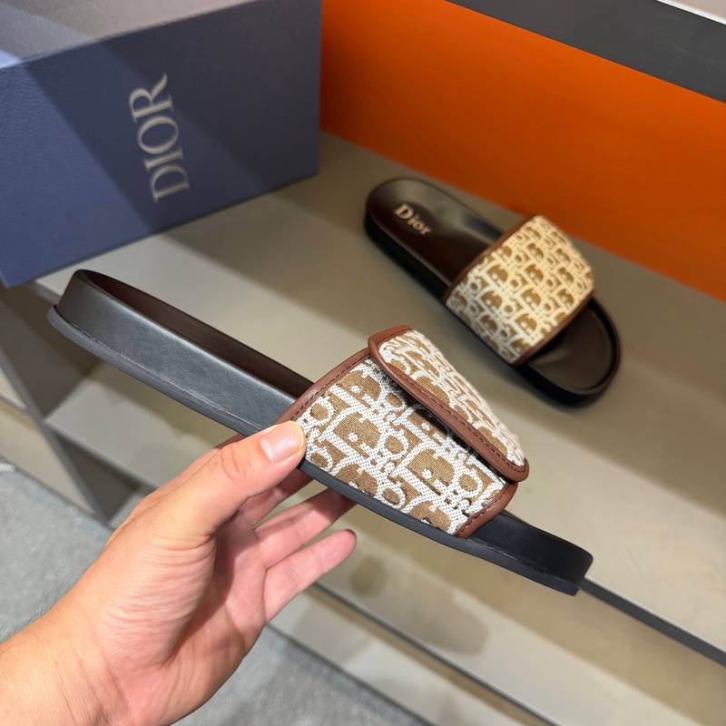 Claquettes Dior en toile monogram – Confort premium et design iconique – Image 19