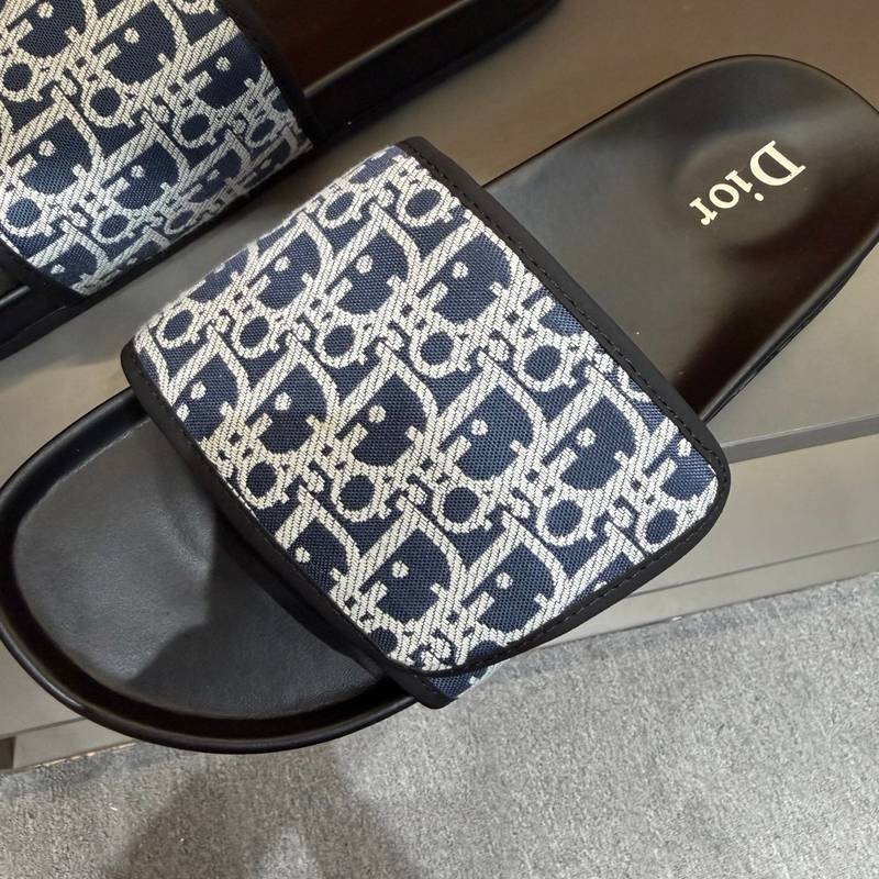 Claquettes Dior en toile monogram – Confort premium et design iconique – Image 26