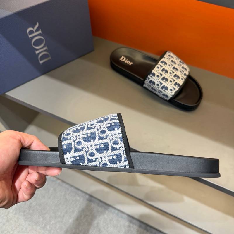 Claquettes Dior en toile monogram – Confort premium et design iconique – Image 29