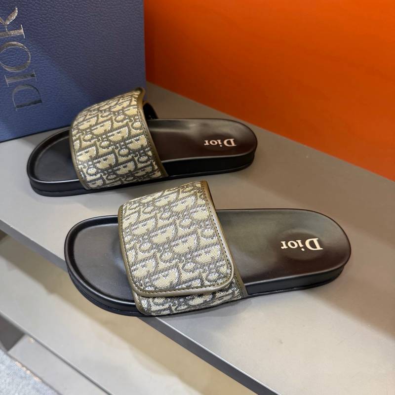 Claquettes Dior en toile monogram – Confort premium et design iconique – Image 31