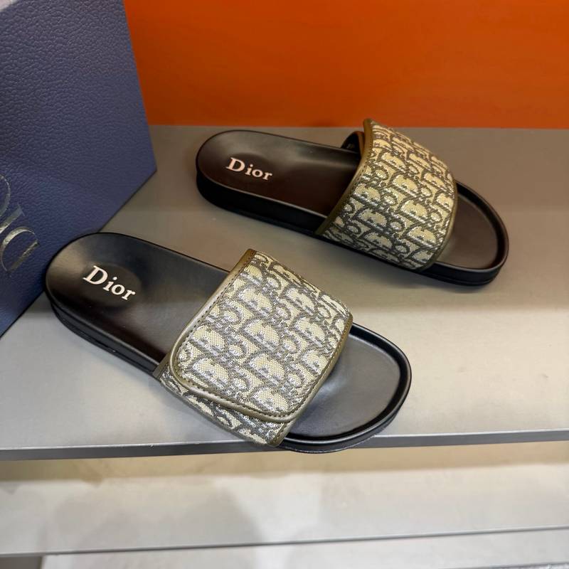 Claquettes Dior en toile monogram – Confort premium et design iconique – Image 32