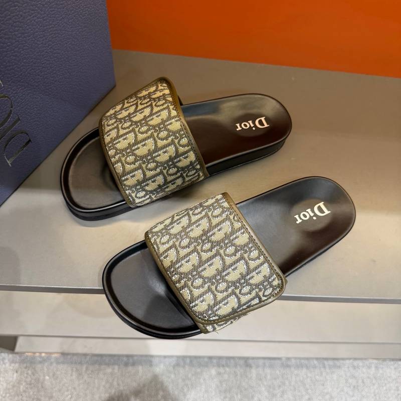 Claquettes Dior en toile monogram – Confort premium et design iconique – Image 33