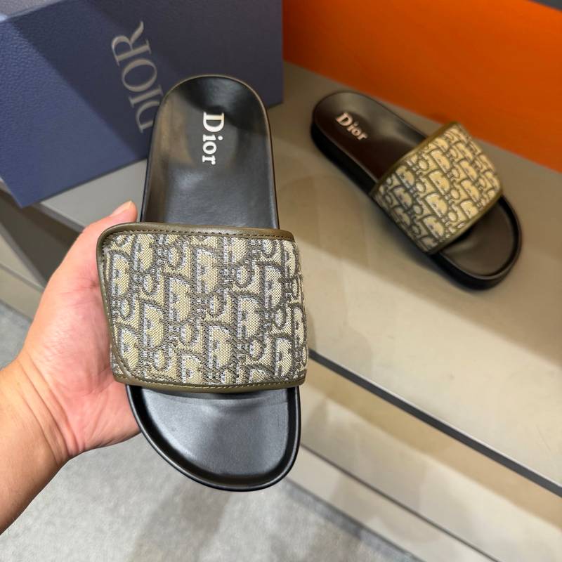 Claquettes Dior en toile monogram – Confort premium et design iconique – Image 37