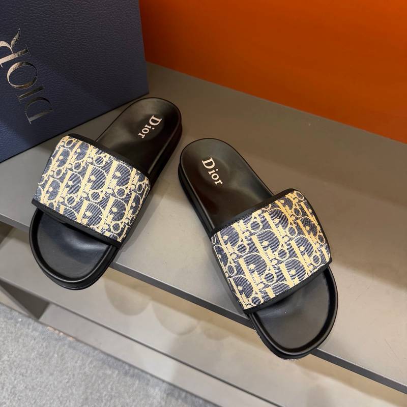 Claquettes Dior en toile monogram – Confort premium et design iconique – Image 43